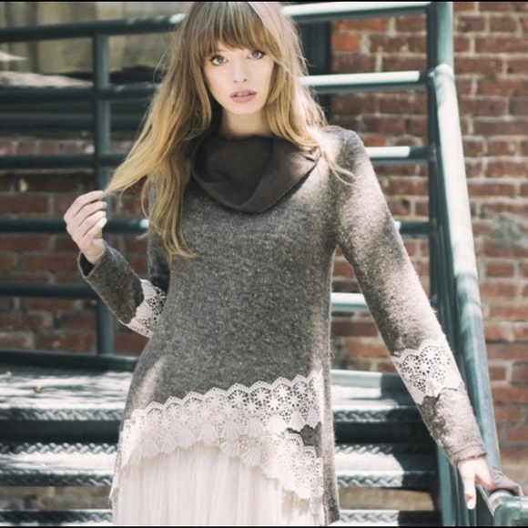 Ryu Sweaters - Luxury Collection Lace Accent Handmade Sweater